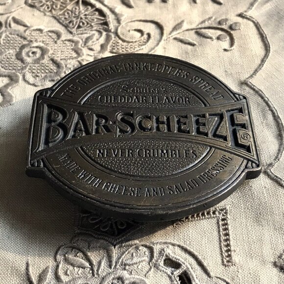Vintage Belt Buckle, Win Schuler's BAR-SCHEEZE cheese spread, Solid Brass, 3"x3" - Picture 4 of 8